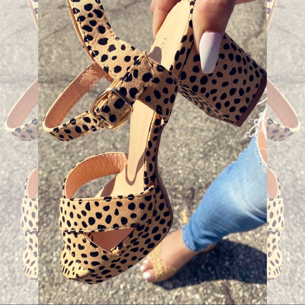 Mini Cheetah print low heel sandal